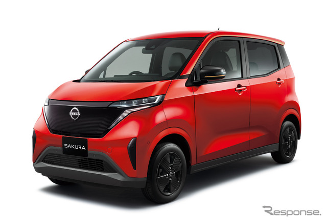 日産サクラ 90周年記念車