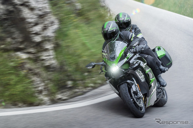 カワサキ Ninja H2 SX SE