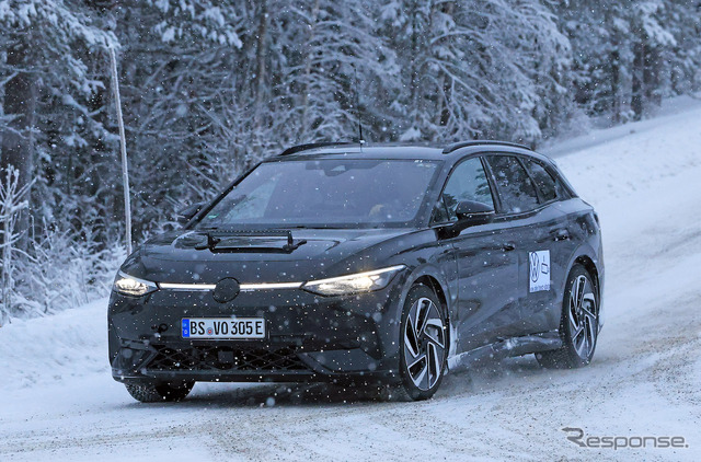 VW ID.7 ツアラー 市販型プロトタイプ（スクープ写真）