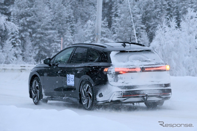 VW ID.7 ツアラー 市販型プロトタイプ（スクープ写真）