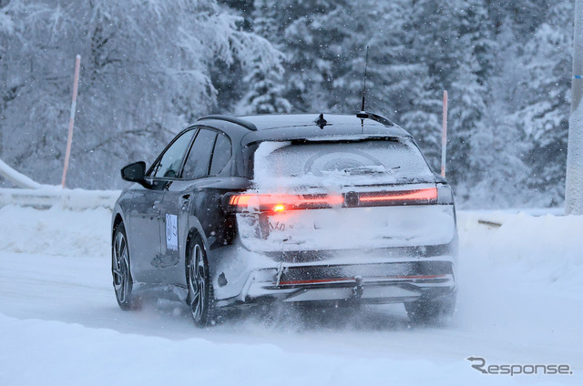 VW ID.7 ツアラー 市販型プロトタイプ（スクープ写真）