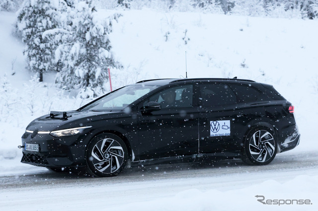 VW ID.7 ツアラー 市販型プロトタイプ（スクープ写真）