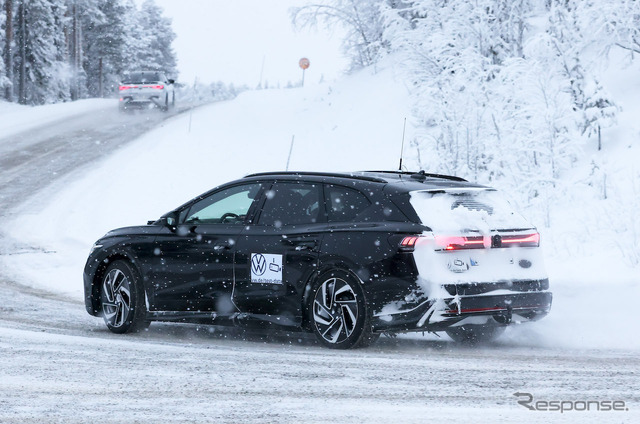 VW ID.7 ツアラー 市販型プロトタイプ（スクープ写真）