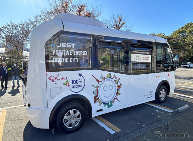 KARSANの小型ノンステップ電気バス「e-JEST」