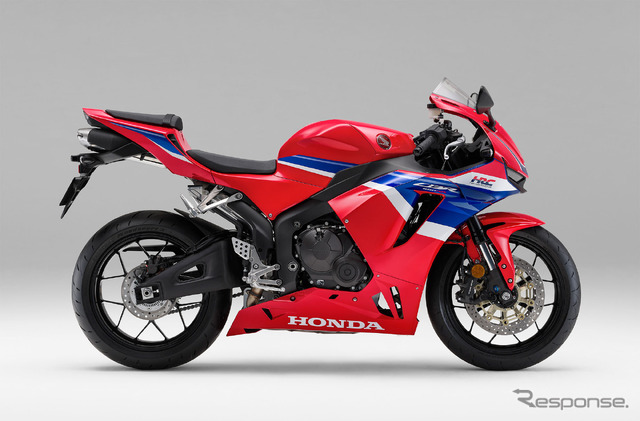 ホンダ CBR600RR（グランプリレッド）