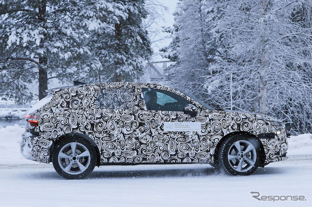 アウディ Q3 次期型プロトタイプ(スクープ写真)