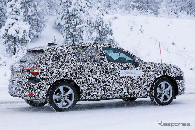 アウディ Q3 次期型プロトタイプ(スクープ写真)