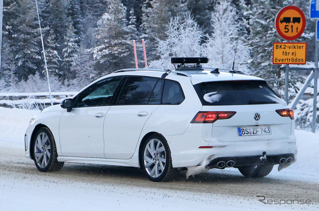 VW ゴルフR ヴァリアント 改良新型プロトタイプ(スクープ写真)