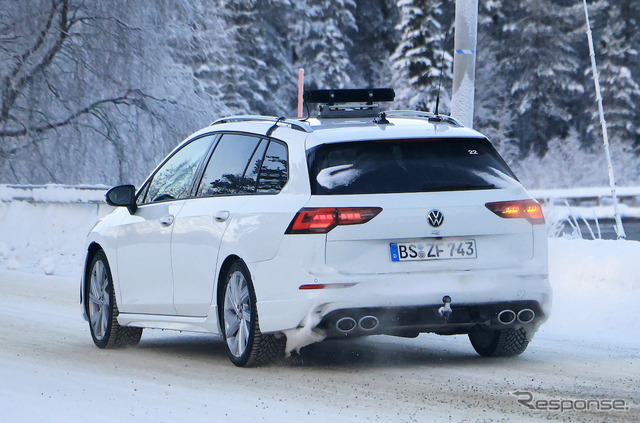 VW ゴルフR ヴァリアント 改良新型プロトタイプ(スクープ写真)