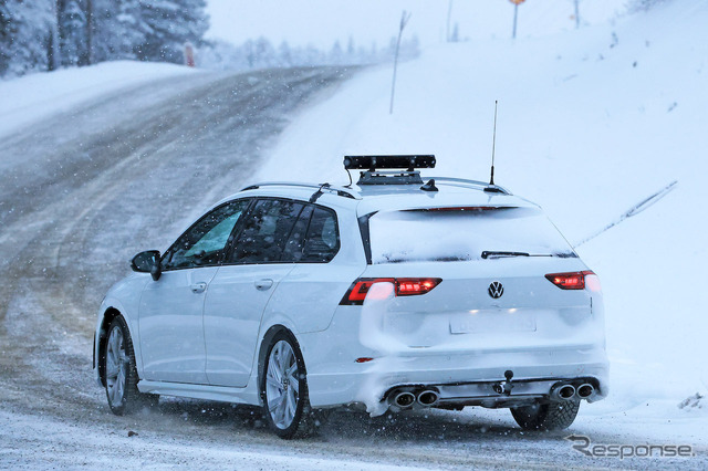 VW ゴルフR ヴァリアント 改良新型プロトタイプ(スクープ写真)