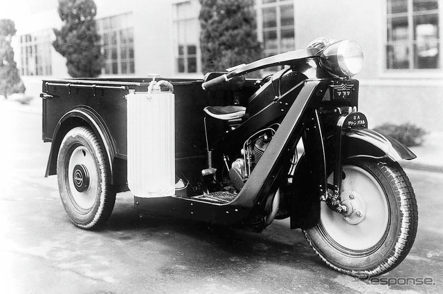 GA型三輪トラック トーヨー式アセチレン発生装置付き(1941年)