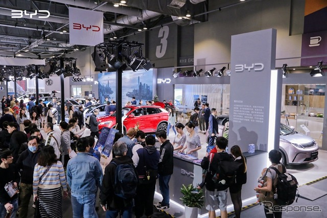 香港国際モーターショーでBYDが4車種展示