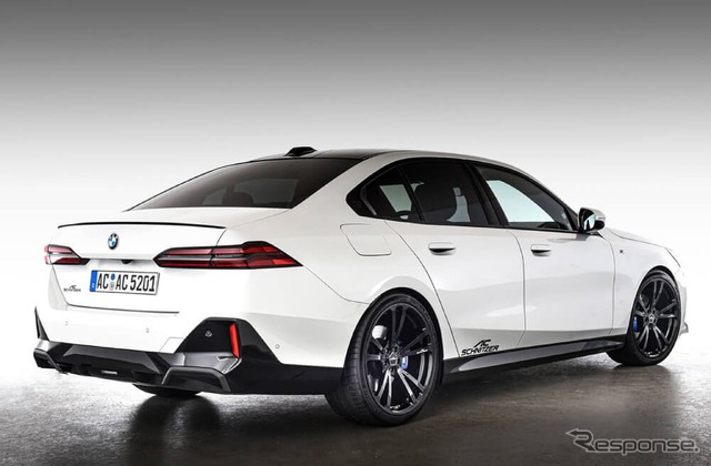 BMW 5シリーズ・セダン 新型のACシュニッツァー製パーツ装着車