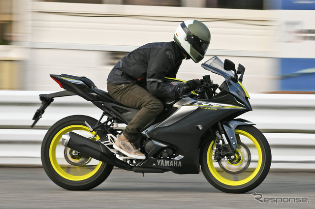 ヤマハ YZF-R125