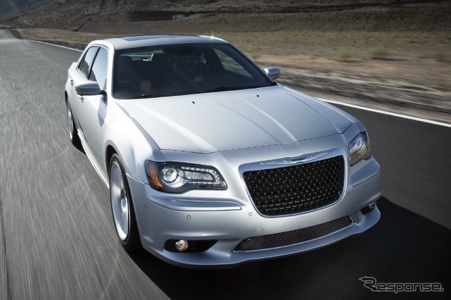 2014 Chrysler 300 SRT8