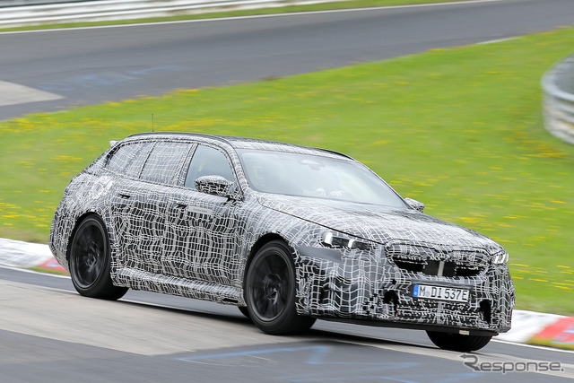 BMW M5 ツーリング プロトタイプ(スクープ写真)