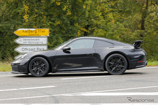 ポルシェ 911 改良新型プロトタイプ(スクープ写真)