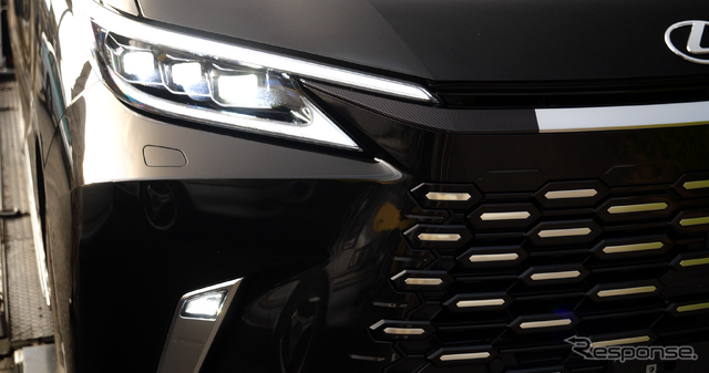 LEXUS LM e-Driving CONCEPT