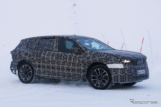 BMW iX3 後継モデル プロトタイプ(スクープ写真)