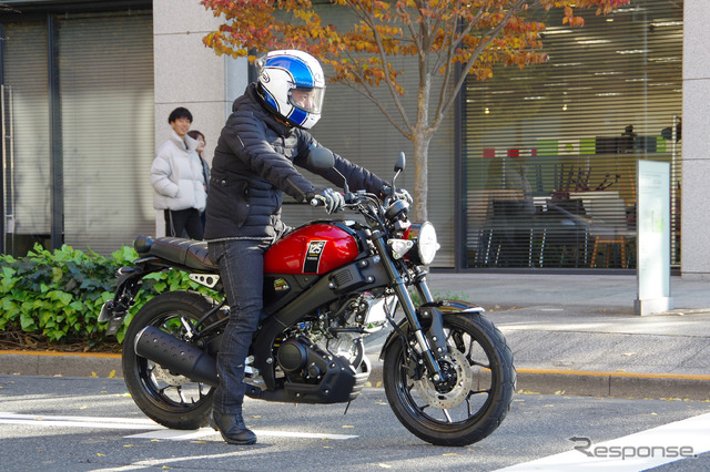 今回は東京駅周辺を『XSR125』でツーリング。