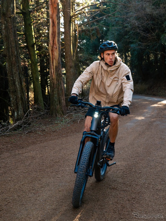 セグウェイの電動アシスト自転車『ザファリ』