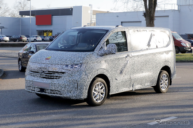 VW トランスポーターT7 ピックアップトラック仕様のプロトタイプ(スクープ写真)