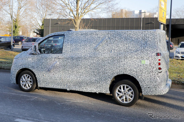 VW トランスポーターT7 ピックアップトラック仕様のプロトタイプ(スクープ写真)
