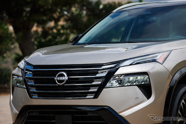 日産 ローグ(エクストレイル に相当)改良新型(米国仕様)
