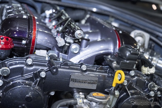 あのHKSがハイエースをPHEVにしちゃった!カーボンニュートラルもチューニングも本気のHKS…東京オートサロン2024