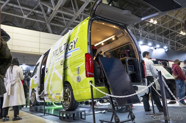 あのHKSがハイエースをPHEVにしちゃった!カーボンニュートラルもチューニングも本気のHKS…東京オートサロン2024