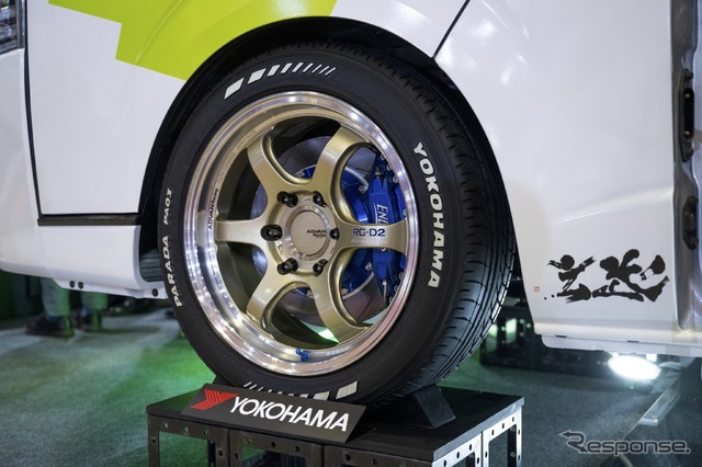 あのHKSがハイエースをPHEVにしちゃった!カーボンニュートラルもチューニングも本気のHKS…東京オートサロン2024