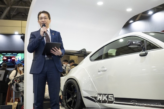 あのHKSがハイエースをPHEVにしちゃった!カーボンニュートラルもチューニングも本気のHKS…東京オートサロン2024