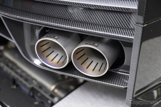 あのHKSがハイエースをPHEVにしちゃった!カーボンニュートラルもチューニングも本気のHKS…東京オートサロン2024