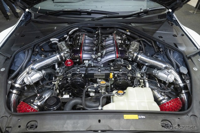 あのHKSがハイエースをPHEVにしちゃった!カーボンニュートラルもチューニングも本気のHKS…東京オートサロン2024