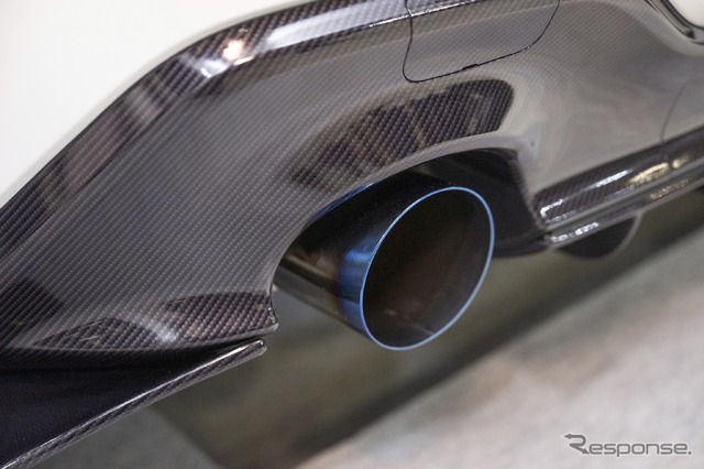あのHKSがハイエースをPHEVにしちゃった!カーボンニュートラルもチューニングも本気のHKS…東京オートサロン2024