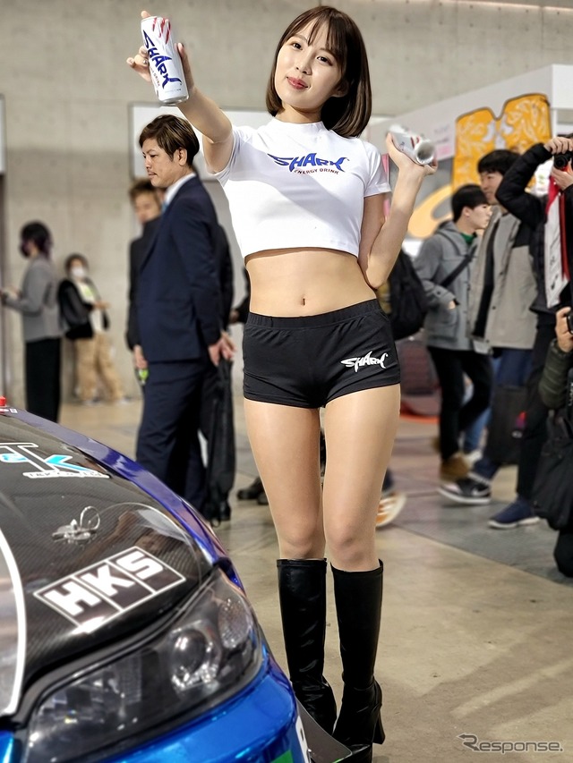 D-MAX(葵成美)