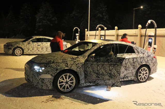 メルセデスベンツ CLA 次期型プロトタイプ(スクープ写真)