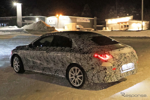 メルセデスベンツ CLA 次期型プロトタイプ(スクープ写真)