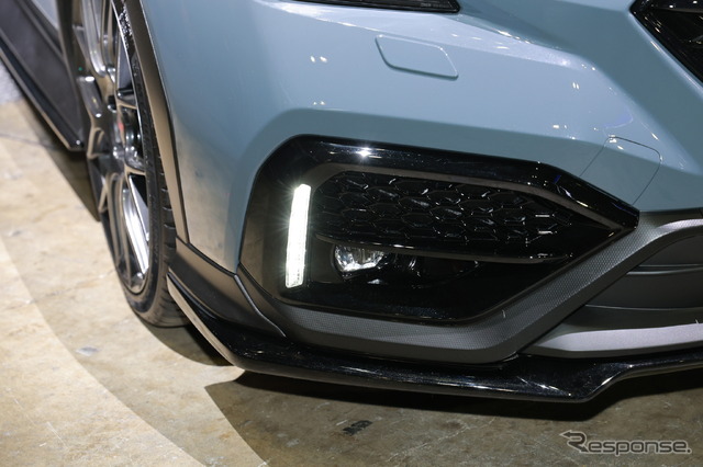 スバル WRX S4 STI Sport♯ PROTOTYPE