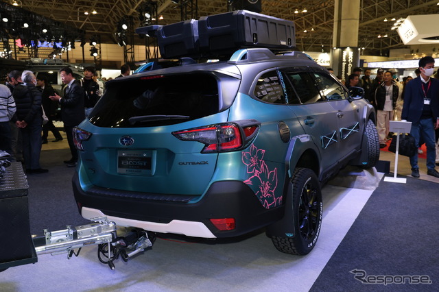 スバル・レガシィ・アウトバックBOOSTGEARパッケージ(東京オートサロン2024)