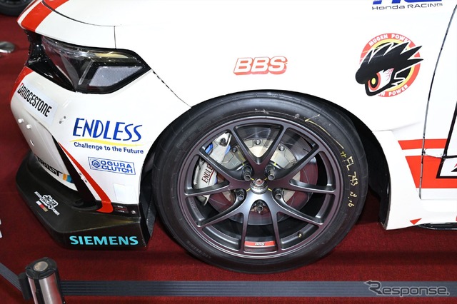 「Honda R&D Challenge」の「CIVIC TYPE R(FL5)」
