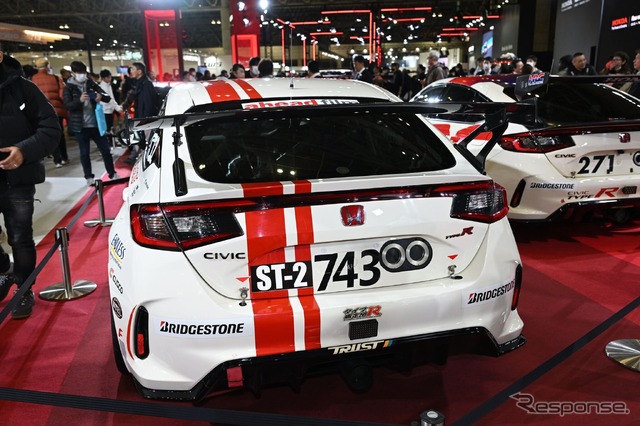 「Honda R&D Challenge」の「CIVIC TYPE R(FL5)」