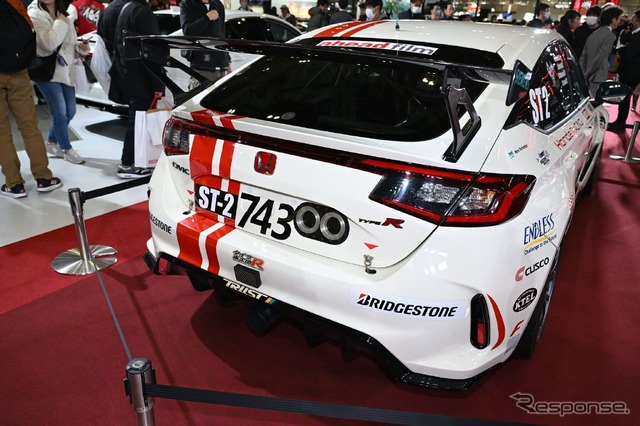 「Honda R&D Challenge」の「CIVIC TYPE R(FL5)」