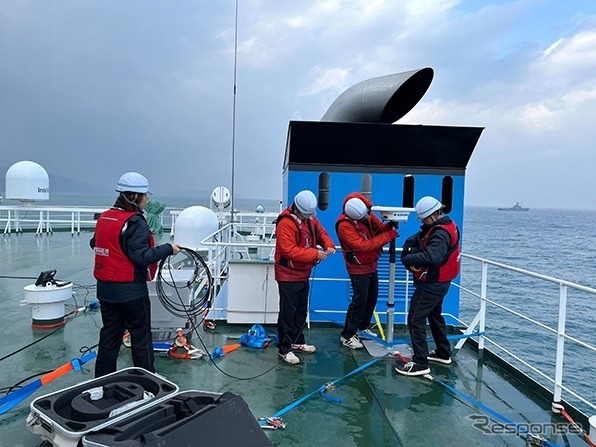 能登半島地震:NTTドコモ/KDDI、船上基地局の設置