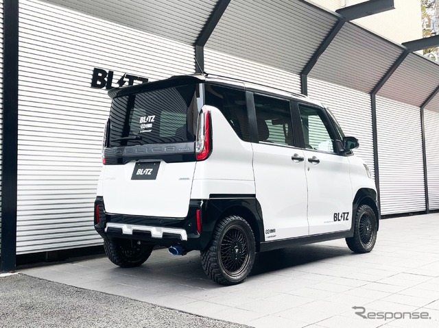 三菱デリカミニ(B38A)用 NüR-SPECカスタムエディション:チタンカラーテールセット(VSR)装着例