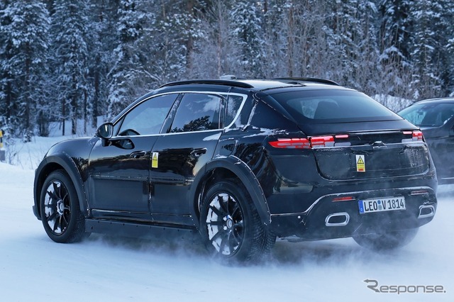 ポルシェ カイエン EV プロトタイプ(スクープ写真)