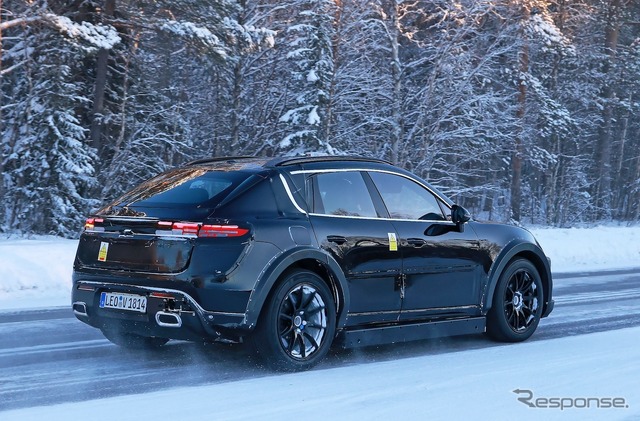 ポルシェ カイエン EV プロトタイプ（スクープ写真）