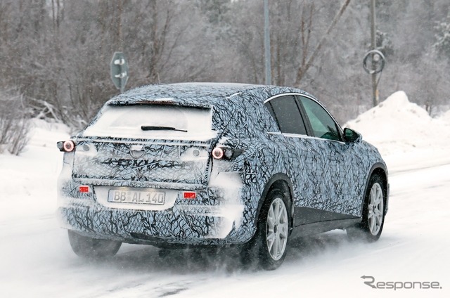 メルセデスベンツ EQC SUV プロトタイプ(スクープ写真)