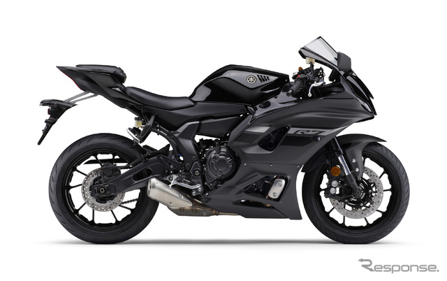 ヤマハ YZF-R7 ABS(ブラック)