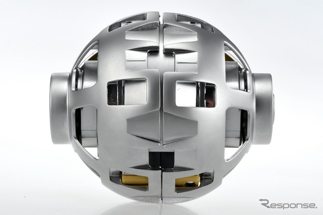 SORA-Q Flagship Model (c) TOMY